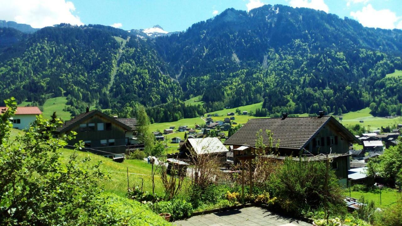 Gaestehaus Lutz เมลเลา ภายนอก รูปภาพ